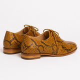 Genuine leather derby shoe