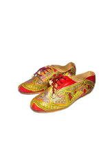 Genuine leather derby shoe hand-painted