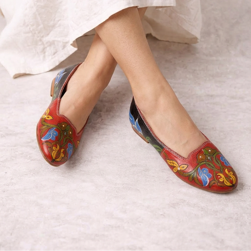 Hand genuine leather moccasin hand-painted