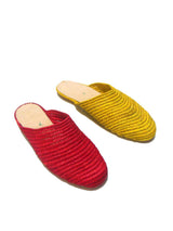 Yellow and handwoven raffia mule with raffia