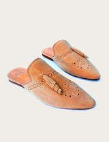 Beige leather mule with tassel