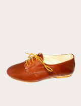 Brown leather derby shoe