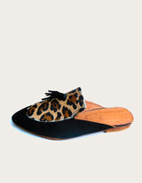 Black leather mule leopard pattern
