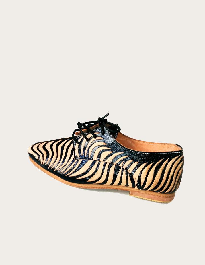 Genuine Leather Black and White Stripped Oxford Flat Shoe - Slow Chic Fashion